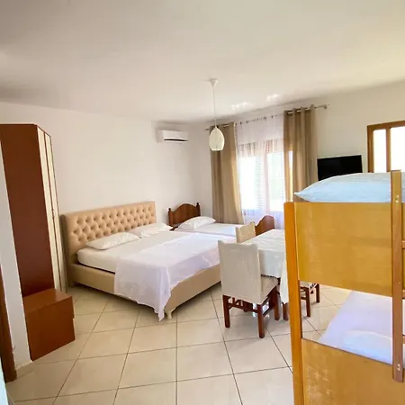 Apartament Radhime Apartment Vlore Exterior photo