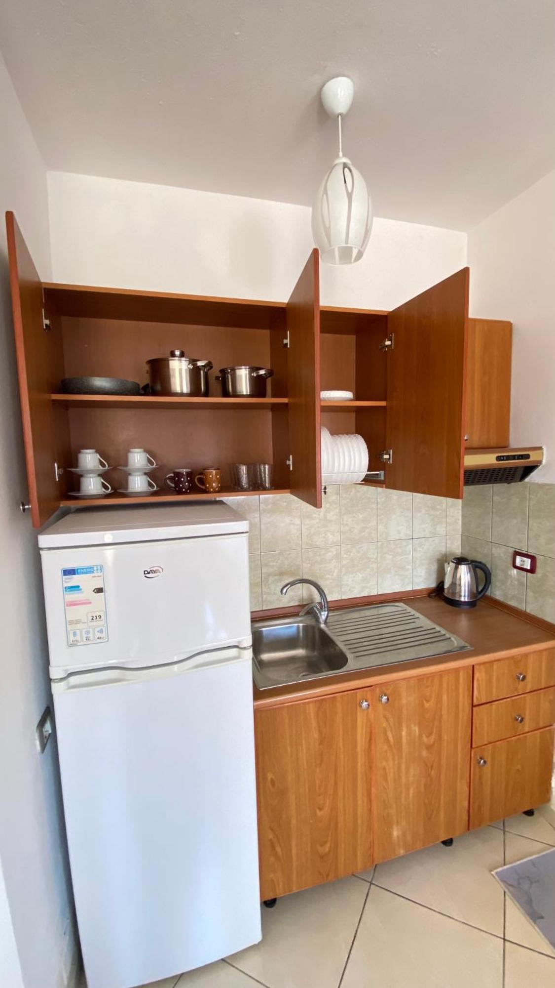 Apartment Apartament Radhime Vlore